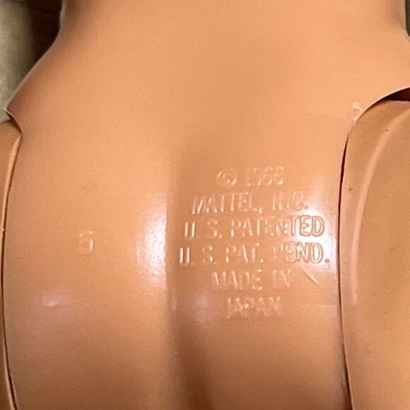 Lot of 24 Vintage Barbie Dolls + Clothes & accessories. 1966 Twist n Turn Doll - Picture 6 of 13